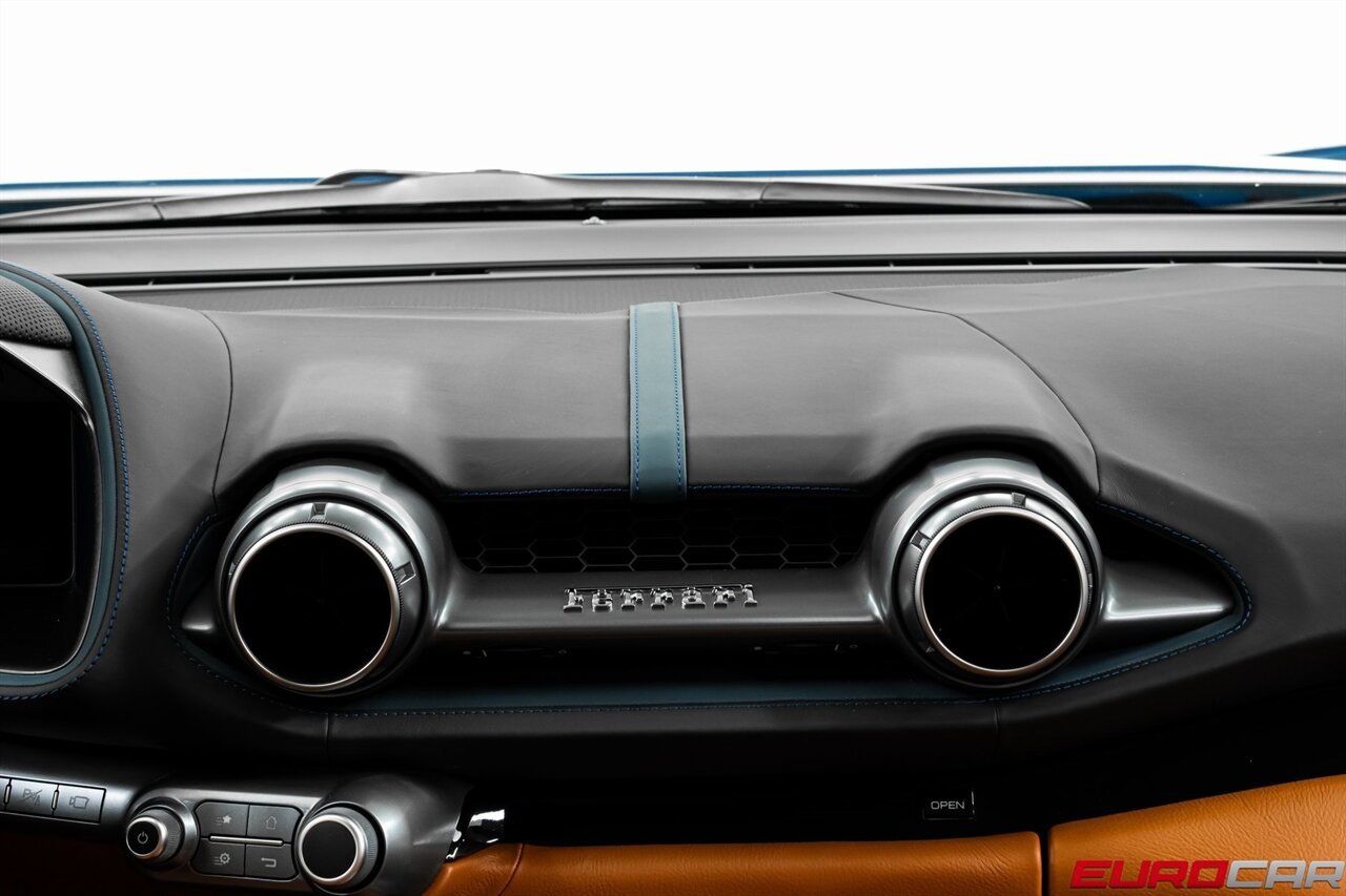 2020 Ferrari 812 Superfast - Photo 32 - Costa Mesa, CA 92626