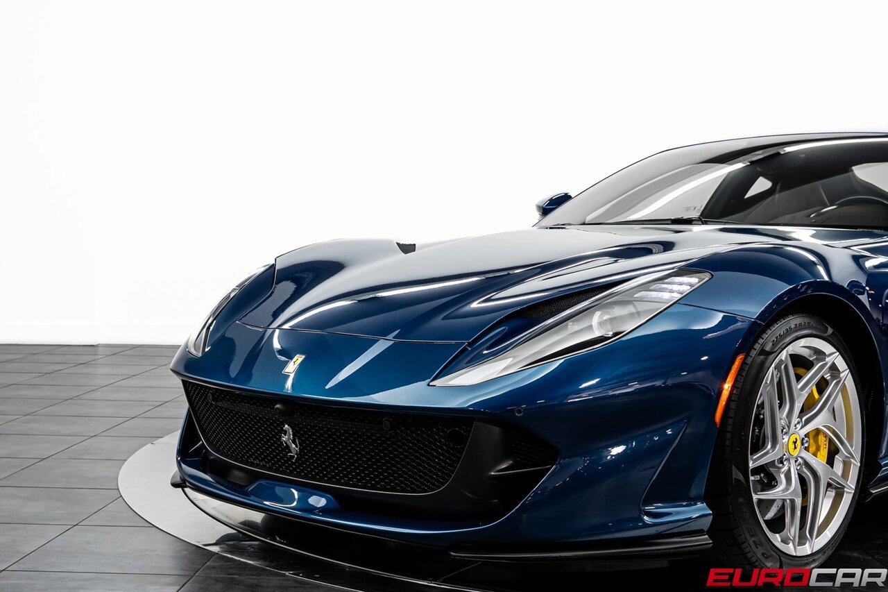 2020 Ferrari 812 Superfast - Photo 13 - Costa Mesa, CA 92626