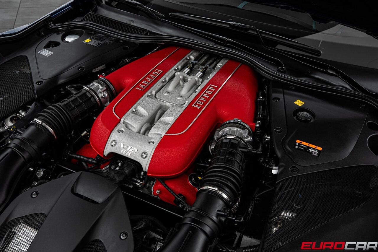 2020 Ferrari 812 Superfast - Photo 10 - Costa Mesa, CA 92626