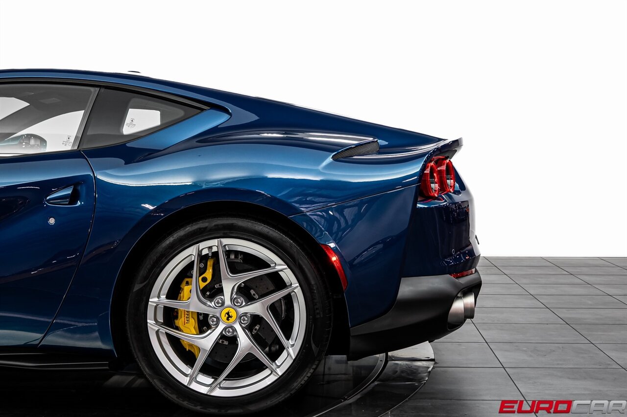 2020 Ferrari 812 Superfast - Photo 15 - Costa Mesa, CA 92626