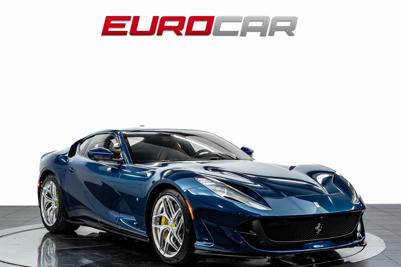 2020 Ferrari 812 Superfast - Photo 7 - Costa Mesa, CA 92626