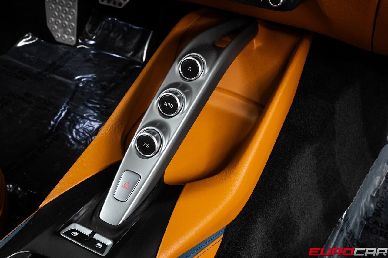 2020 Ferrari 812 Superfast - Photo 35 - Costa Mesa, CA 92626