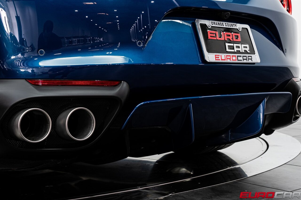 2020 Ferrari 812 Superfast - Photo 20 - Costa Mesa, CA 92626