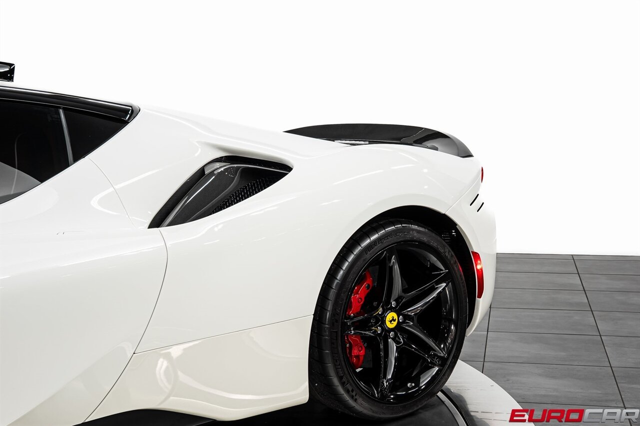 2022 Ferrari SF90 Stradale *HUGE CARBON OPTIONS * FRONT PPF*   - Photo 21 - Costa Mesa, CA 92626