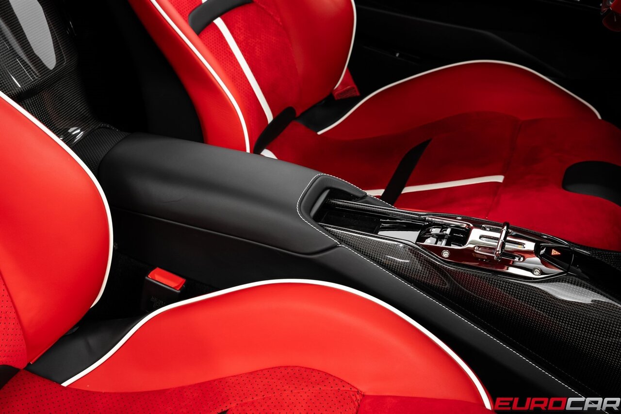 2022 Ferrari SF90 Stradale *HUGE CARBON OPTIONS * FRONT PPF*   - Photo 44 - Costa Mesa, CA 92626