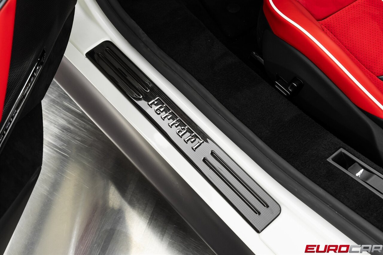 2022 Ferrari SF90 Stradale *HUGE CARBON OPTIONS * FRONT PPF*   - Photo 54 - Costa Mesa, CA 92626