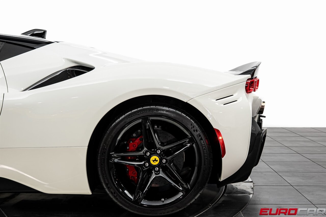 2022 Ferrari SF90 Stradale *HUGE CARBON OPTIONS * FRONT PPF*   - Photo 23 - Costa Mesa, CA 92626