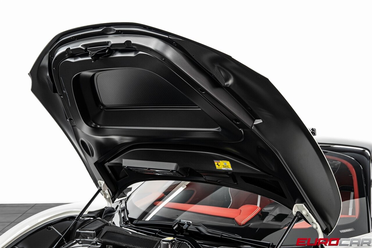 2022 Ferrari SF90 Stradale *HUGE CARBON OPTIONS * FRONT PPF*   - Photo 10 - Costa Mesa, CA 92626