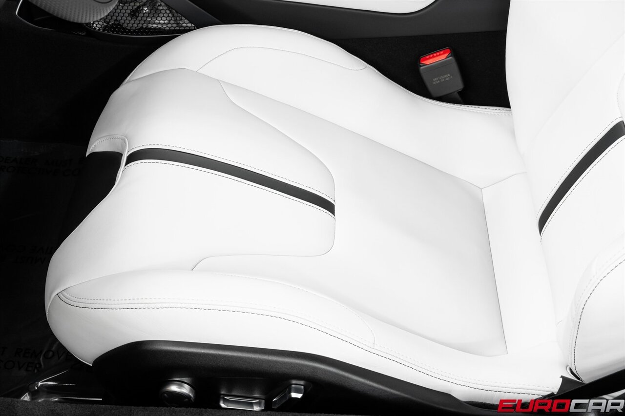 2025 Lotus Emira *6-SPEED MANUAL * NEW CAR*  *6-SPEED MANUAL * NEW CAR* - Photo 44 - Costa Mesa, CA 92626