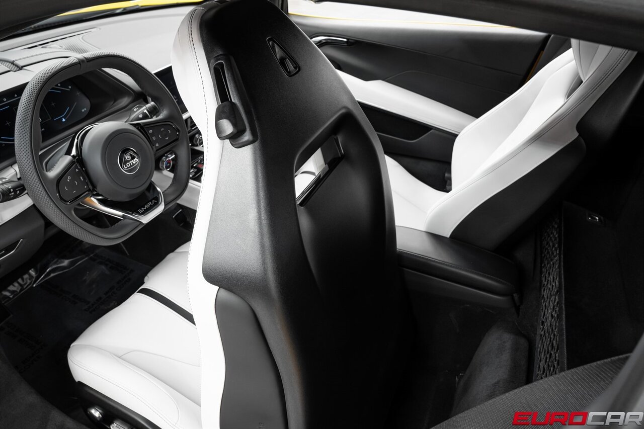 2025 Lotus Emira *6-SPEED MANUAL * NEW CAR*  *6-SPEED MANUAL * NEW CAR* - Photo 41 - Costa Mesa, CA 92626