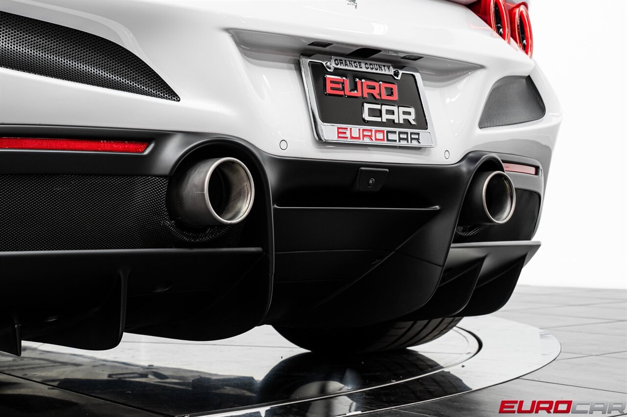 2023 Ferrari F8 Spider   - Photo 25 - Costa Mesa, CA 92626