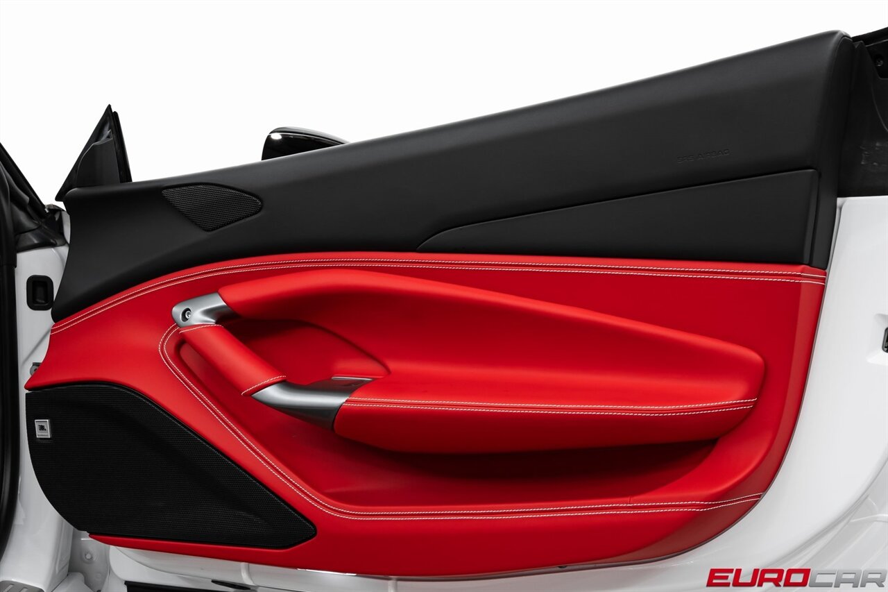2023 Ferrari F8 Spider   - Photo 28 - Costa Mesa, CA 92626