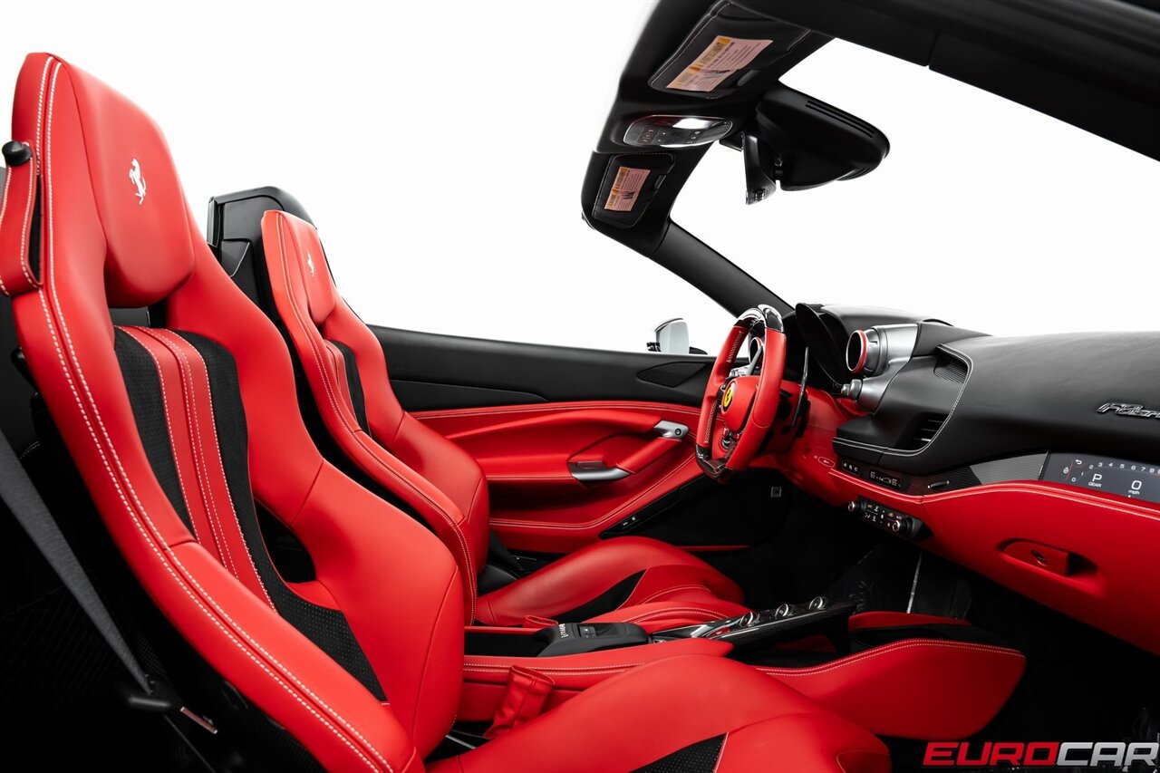 2023 Ferrari F8 Spider   - Photo 44 - Costa Mesa, CA 92626