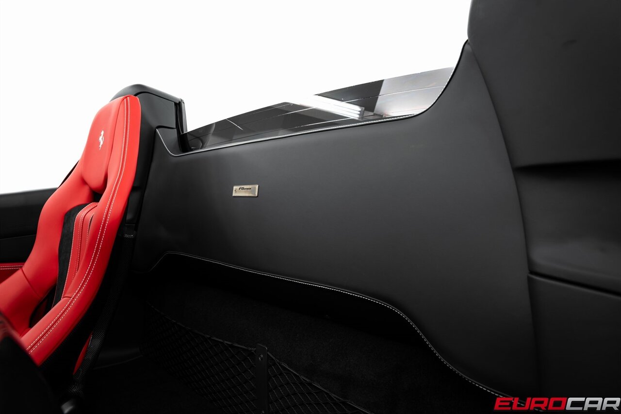 2023 Ferrari F8 Spider   - Photo 46 - Costa Mesa, CA 92626