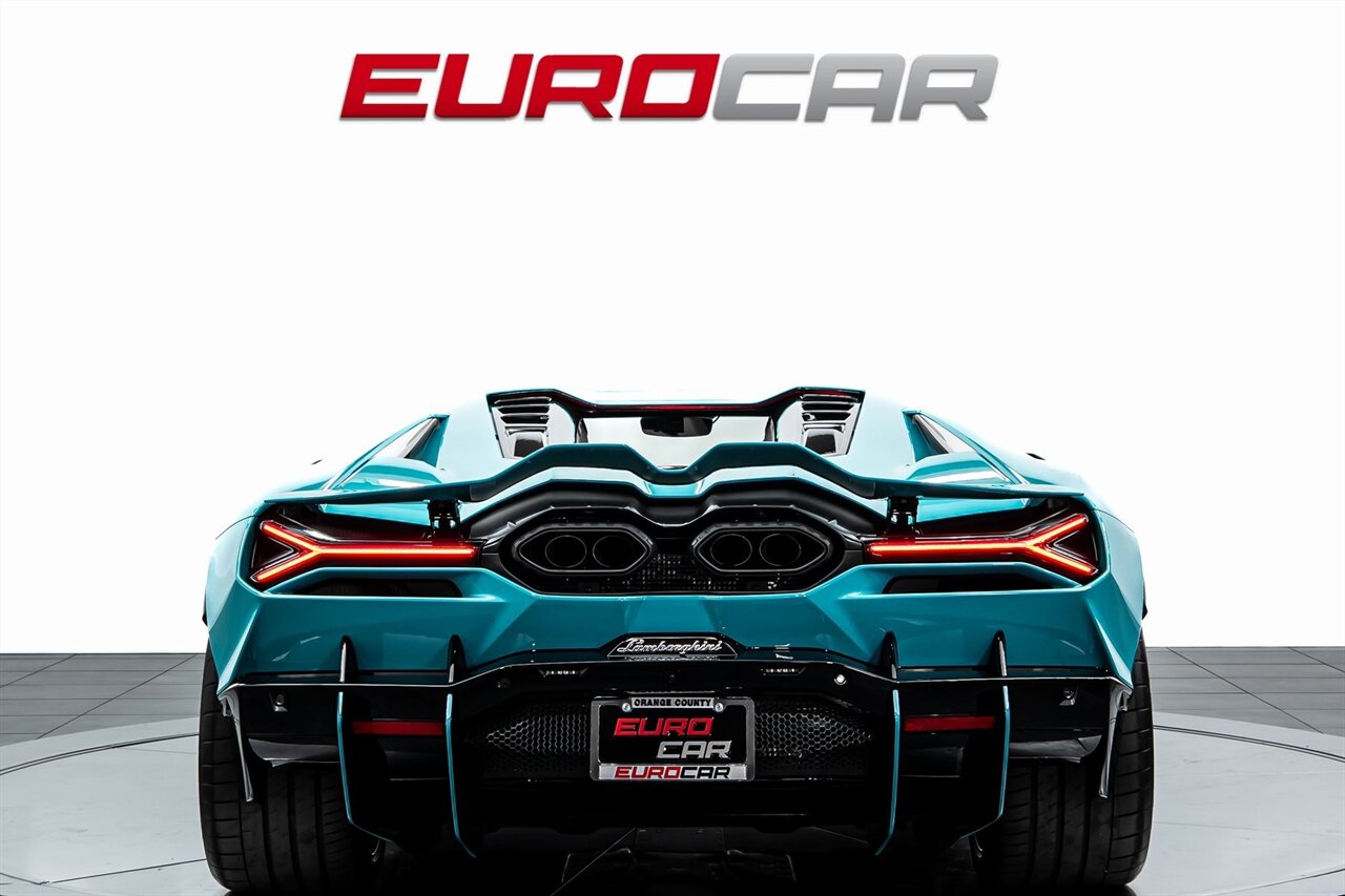 2024 Lamborghini Revuelto Base *HIGH GLOSS STYLE PACKAGE * PASSENGER DISPLAY - Photo 4 - Costa Mesa, CA 92626