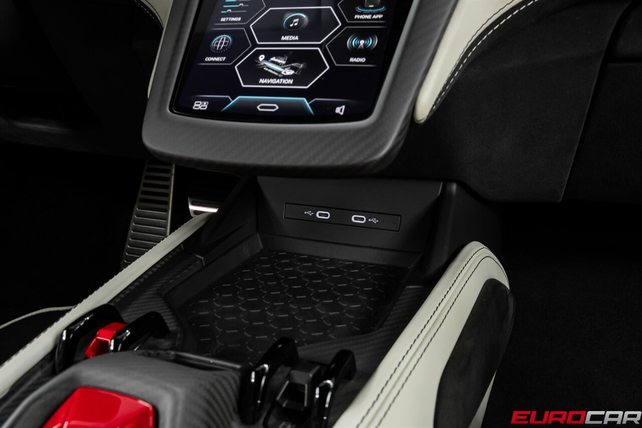 2024 Lamborghini Revuelto Base *HIGH GLOSS STYLE PACKAGE * PASSENGER DISPLAY - Photo 38 - Costa Mesa, CA 92626