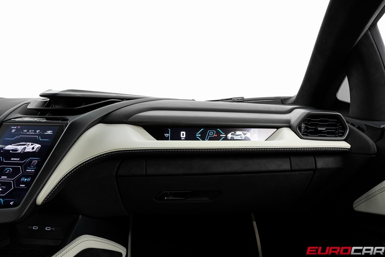 2024 Lamborghini Revuelto Base *HIGH GLOSS STYLE PACKAGE * PASSENGER DISPLAY - Photo 40 - Costa Mesa, CA 92626