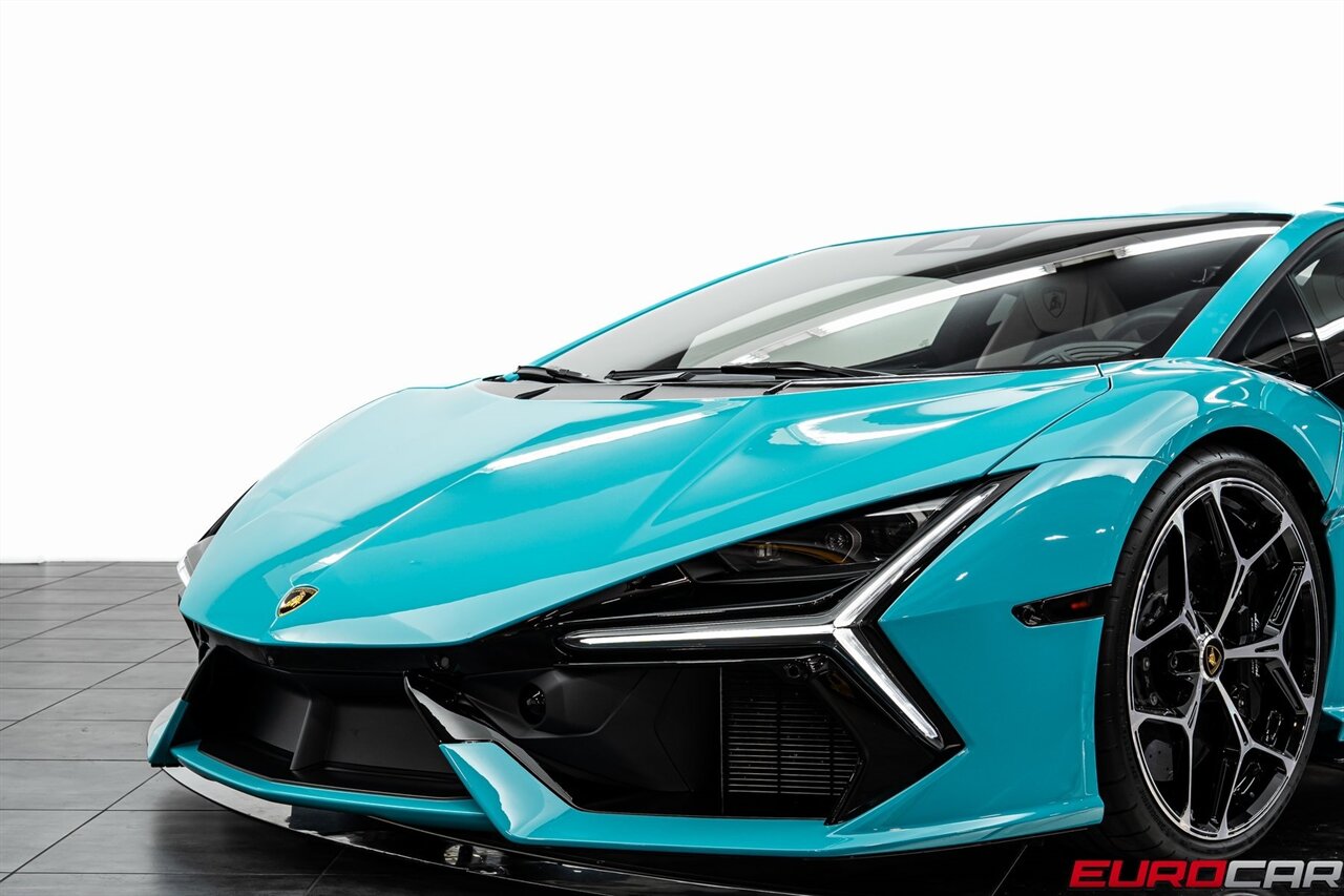 2024 Lamborghini Revuelto Base *HIGH GLOSS STYLE PACKAGE * PASSENGER DISPLAY - Photo 15 - Costa Mesa, CA 92626