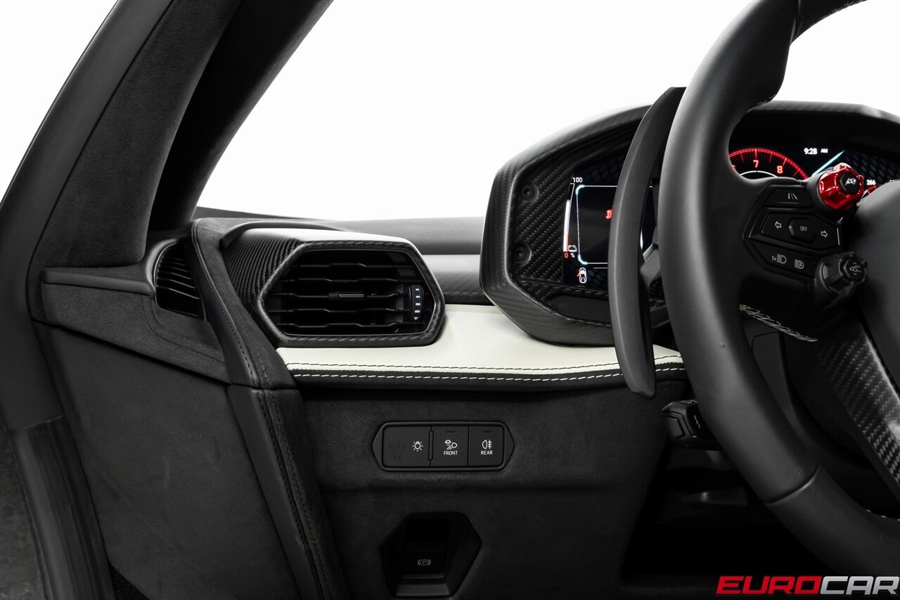 2024 Lamborghini Revuelto Base *HIGH GLOSS STYLE PACKAGE * PASSENGER DISPLAY - Photo 32 - Costa Mesa, CA 92626