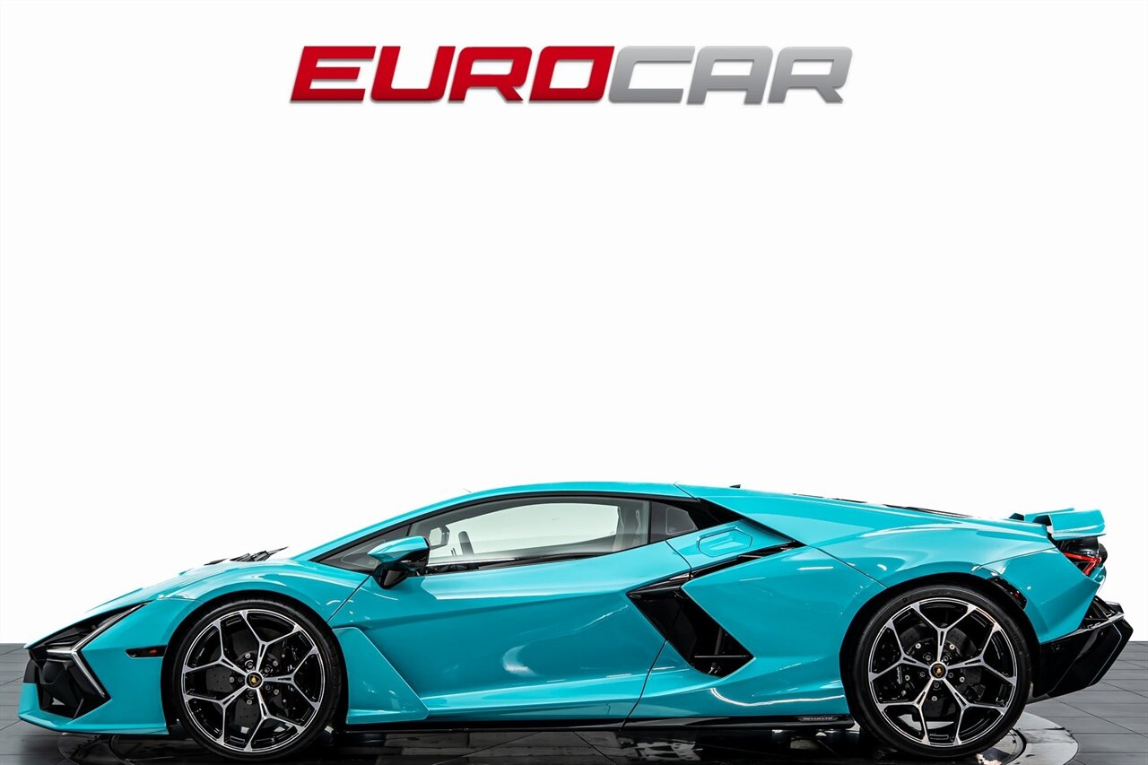 2024 Lamborghini Revuelto Base *HIGH GLOSS STYLE PACKAGE * PASSENGER DISPLAY - Photo 2 - Costa Mesa, CA 92626