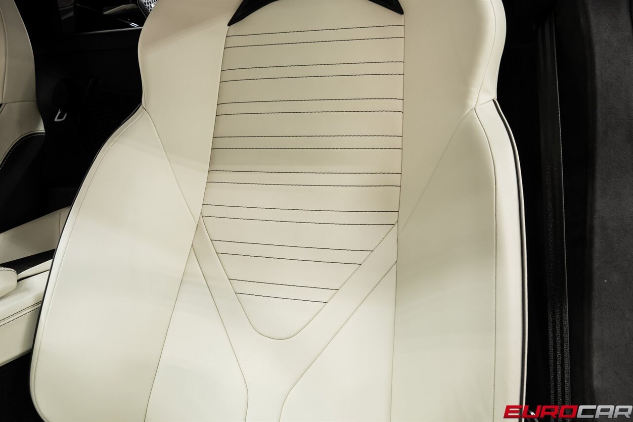 2024 Lamborghini Revuelto Base *HIGH GLOSS STYLE PACKAGE * PASSENGER DISPLAY - Photo 49 - Costa Mesa, CA 92626