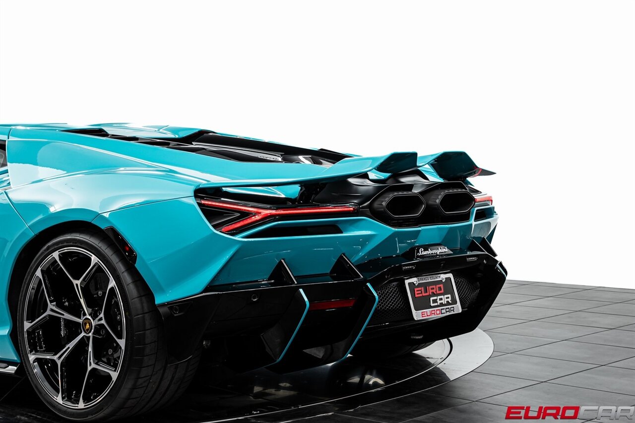 2024 Lamborghini Revuelto Base *HIGH GLOSS STYLE PACKAGE * PASSENGER DISPLAY - Photo 21 - Costa Mesa, CA 92626