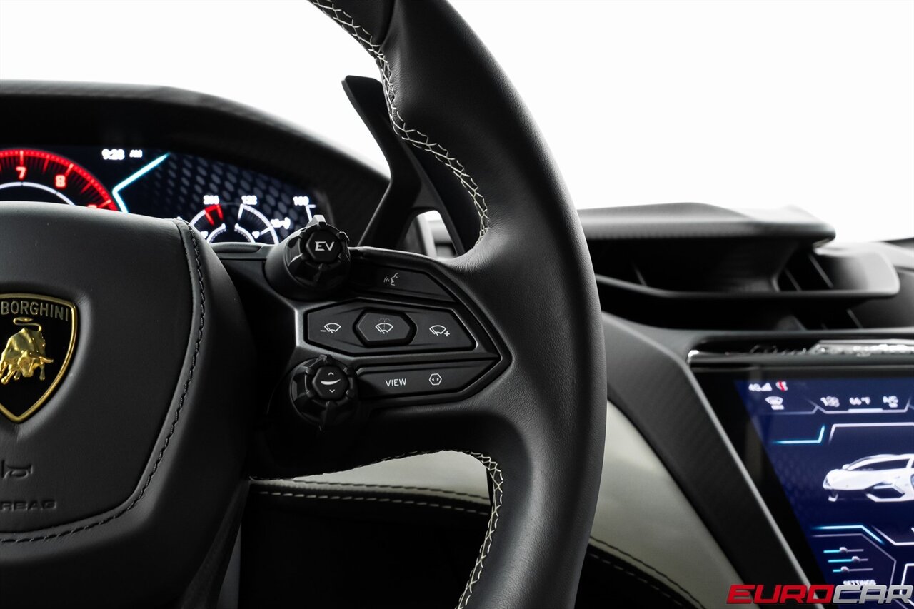 2024 Lamborghini Revuelto Base *HIGH GLOSS STYLE PACKAGE * PASSENGER DISPLAY - Photo 36 - Costa Mesa, CA 92626