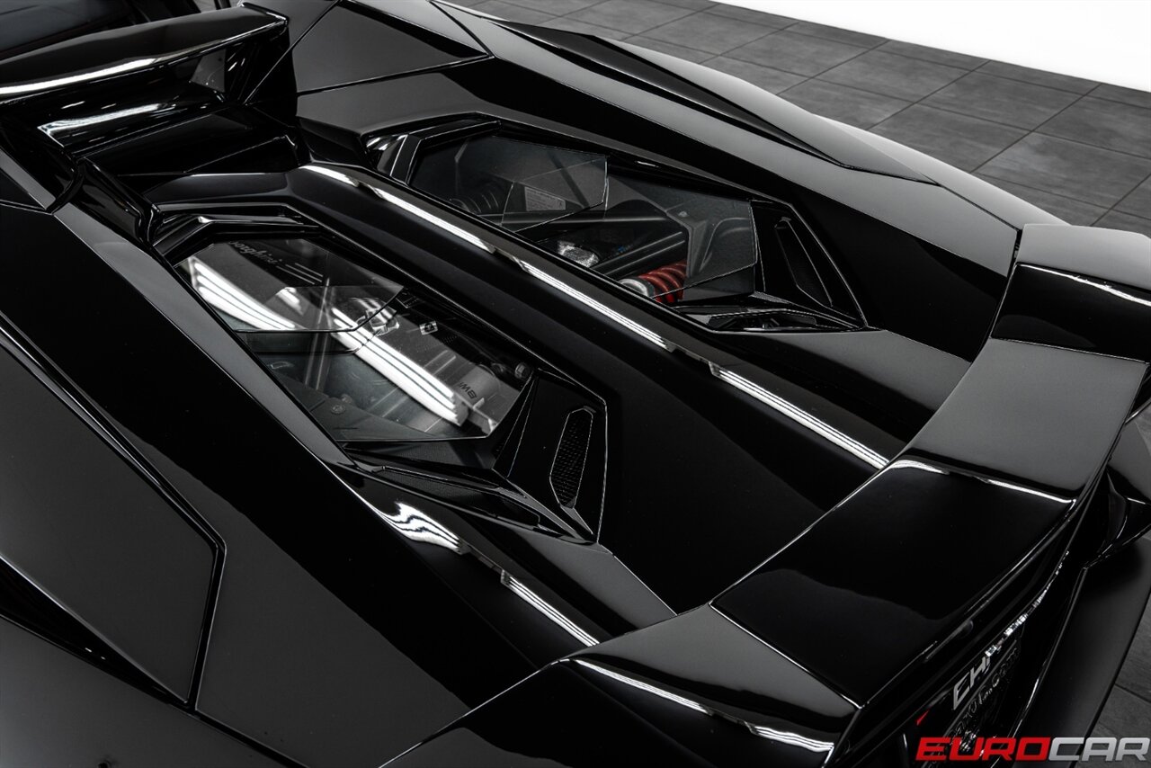 2019 Lamborghini Aventador LP 740-4 S Roadster *STUNNING RED INTERIOR * ONLY 6K PAMPERED MILES* - Photo 21 - Costa Mesa, CA 92626