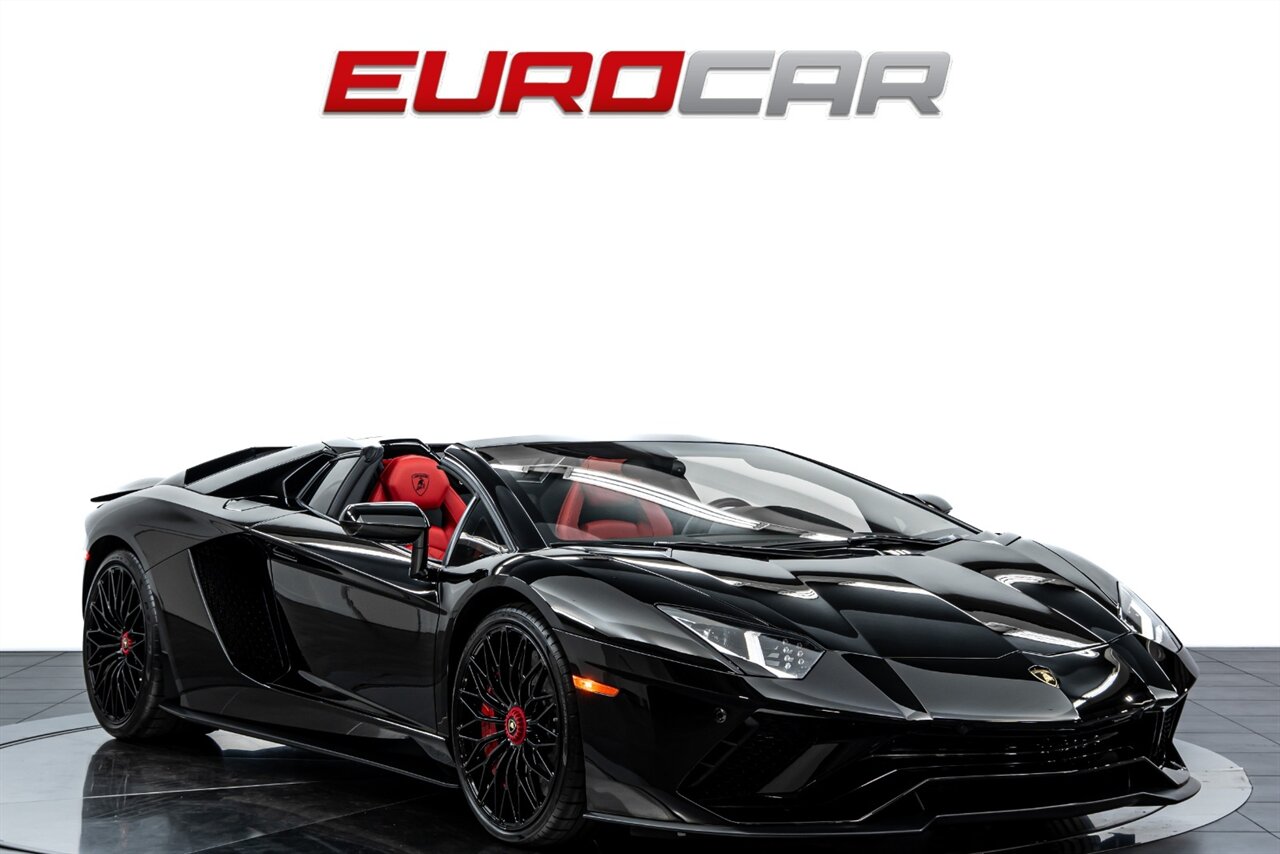 2019 Lamborghini Aventador LP 740-4 S Roadster *STUNNING RED INTERIOR * ONLY 6K PAMPERED MILES* - Photo 9 - Costa Mesa, CA 92626