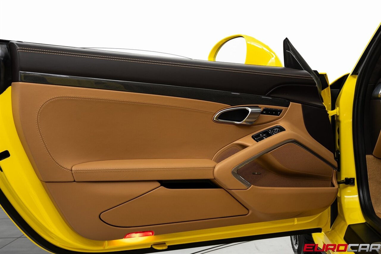 2014 Porsche 911 Turbo S *CARBON FIBER INTERIOR TRIM*   - Photo 24 - Costa Mesa, CA 92626