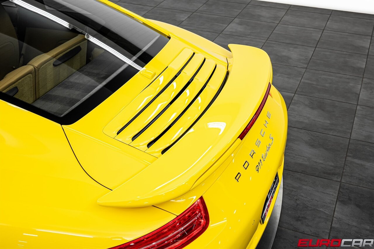 2014 Porsche 911 Turbo S *CARBON FIBER INTERIOR TRIM*   - Photo 18 - Costa Mesa, CA 92626