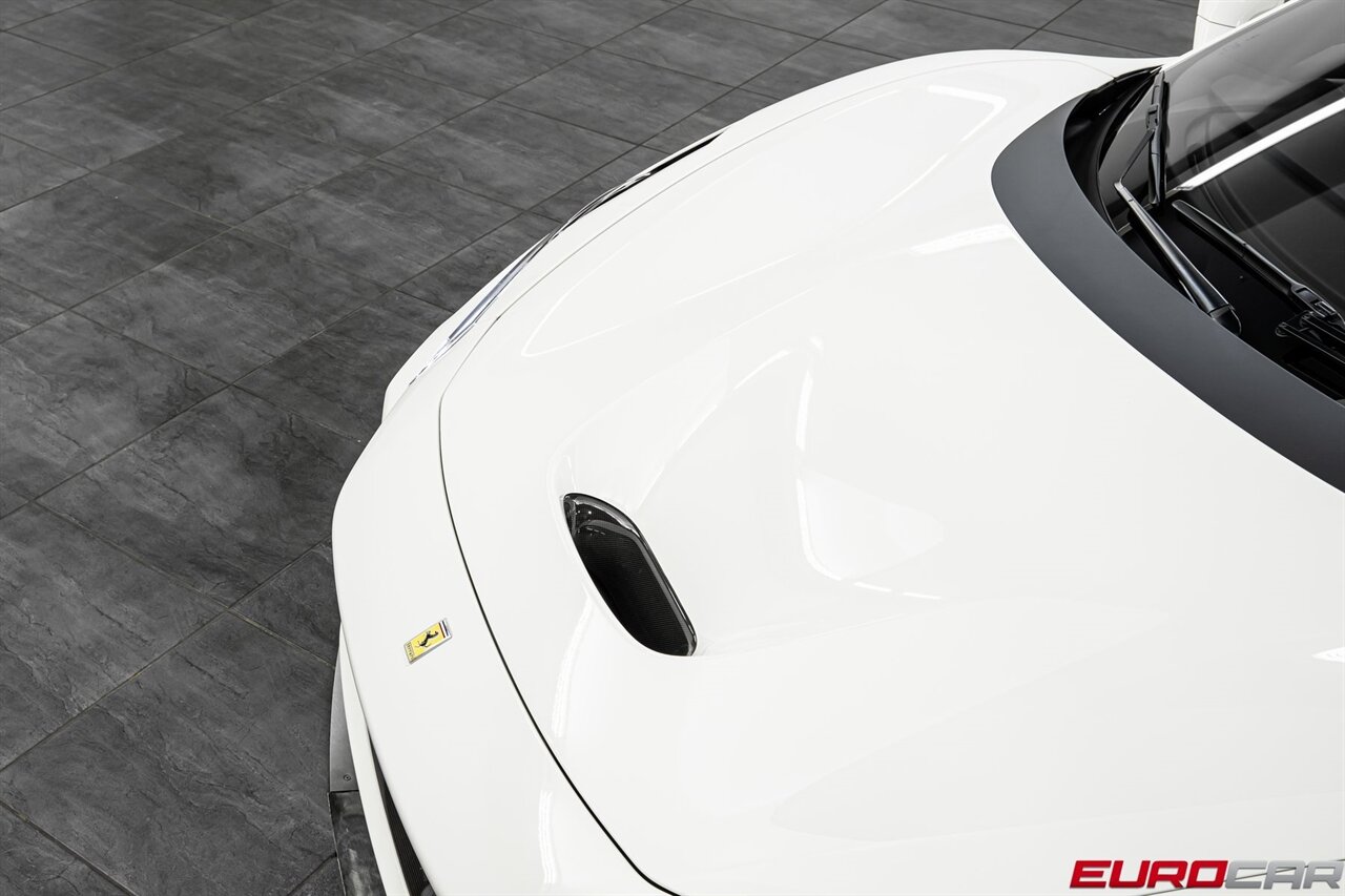 2021 Ferrari F8 Tributo Base *HUGE CARBON OPTIONS * SUSPENSION LIFTER*   - Photo 9 - Costa Mesa, CA 92626