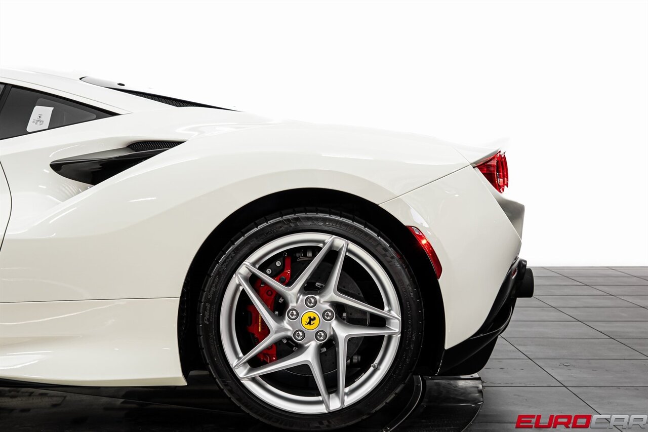 2021 Ferrari F8 Tributo Base *HUGE CARBON OPTIONS * SUSPENSION LIFTER*   - Photo 19 - Costa Mesa, CA 92626
