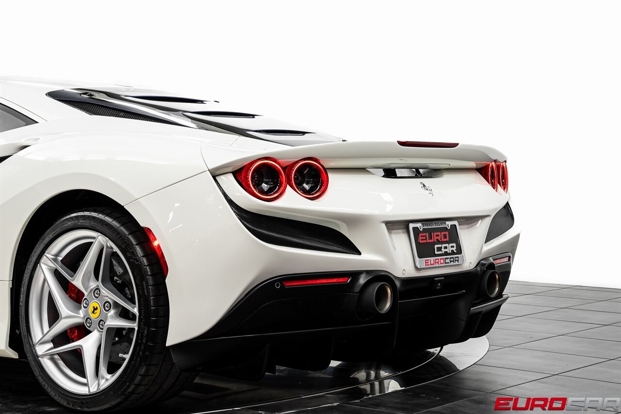 2021 Ferrari F8 Tributo Base *HUGE CARBON OPTIONS * SUSPENSION LIFTER*   - Photo 20 - Costa Mesa, CA 92626