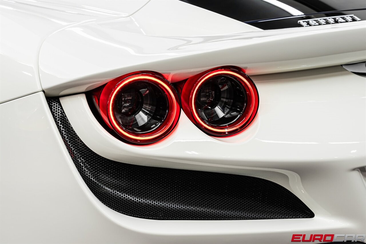 2021 Ferrari F8 Tributo Base *HUGE CARBON OPTIONS * SUSPENSION LIFTER*   - Photo 23 - Costa Mesa, CA 92626