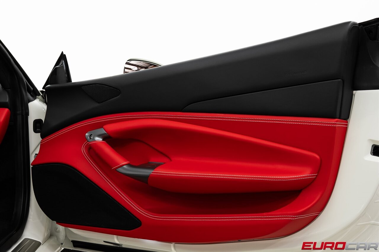 2021 Ferrari F8 Tributo Base *HUGE CARBON OPTIONS * SUSPENSION LIFTER*   - Photo 30 - Costa Mesa, CA 92626