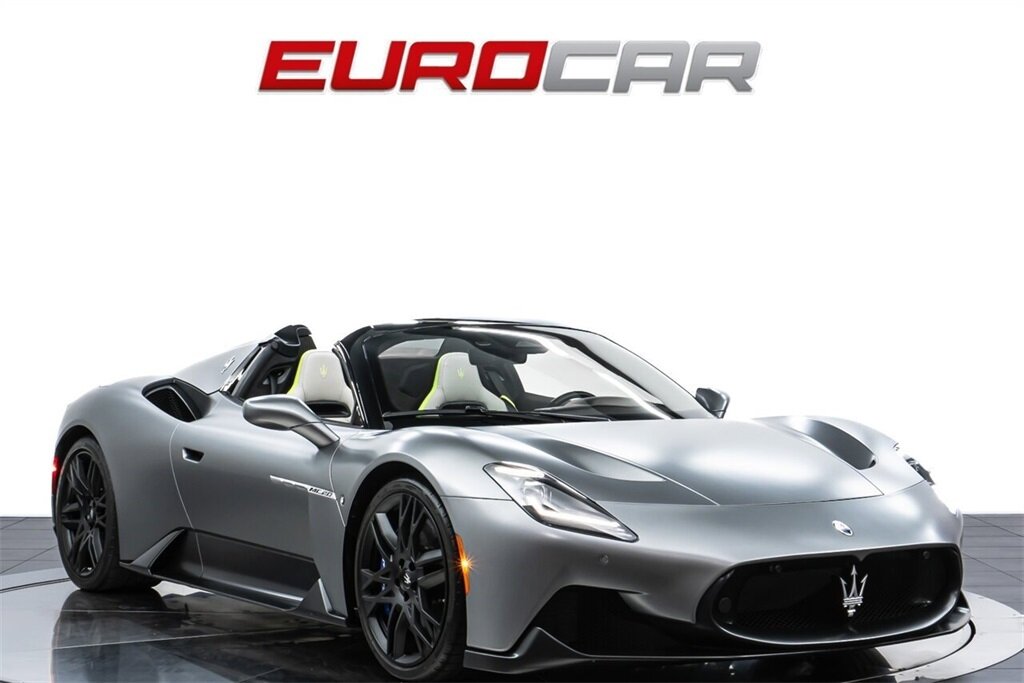 2023 Maserati MC20 Cielo  *MASSIVE $314,545 MSRP * SPECIAL FACTORY MATTE PAINT * CERAMIC BRAKES* - Photo 9 - Costa Mesa, CA 92626