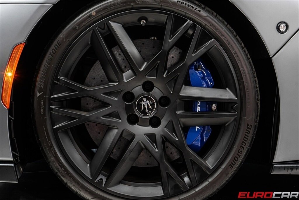 2023 Maserati MC20 Cielo  *MASSIVE $314,545 MSRP * SPECIAL FACTORY MATTE PAINT * CERAMIC BRAKES* - Photo 27 - Costa Mesa, CA 92626