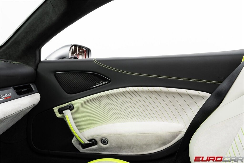 2023 Maserati MC20 Cielo  *MASSIVE $314,545 MSRP * SPECIAL FACTORY MATTE PAINT * CERAMIC BRAKES* - Photo 30 - Costa Mesa, CA 92626