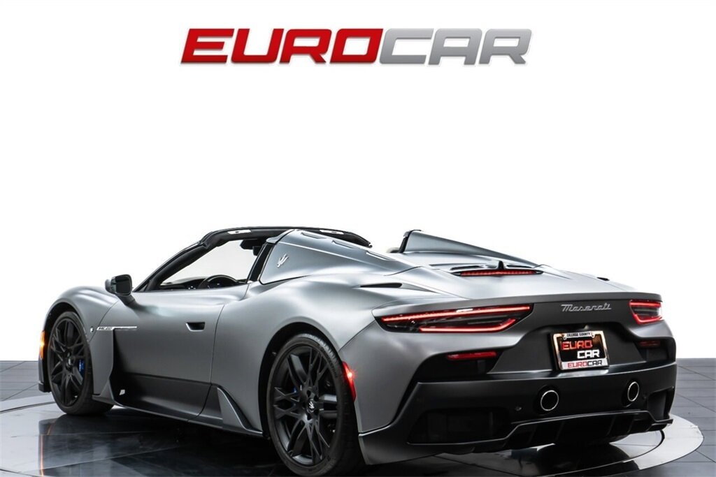 2023 Maserati MC20 Cielo  *MASSIVE $314,545 MSRP * SPECIAL FACTORY MATTE PAINT * CERAMIC BRAKES* - Photo 4 - Costa Mesa, CA 92626