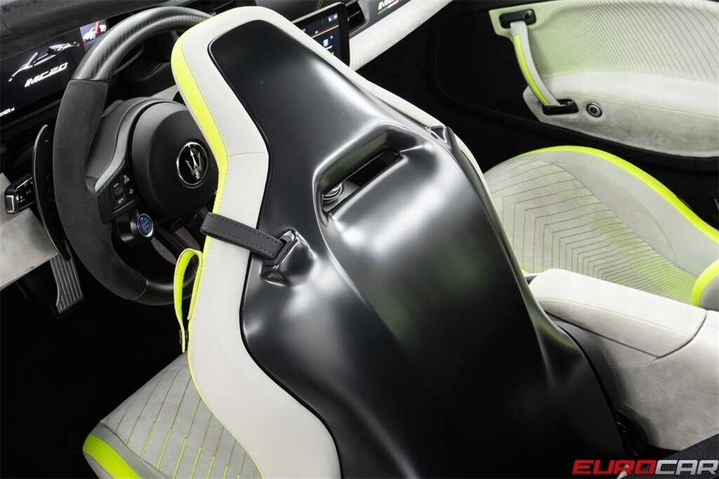 2023 Maserati MC20 Cielo  *MASSIVE $314,545 MSRP * SPECIAL FACTORY MATTE PAINT * CERAMIC BRAKES* - Photo 48 - Costa Mesa, CA 92626