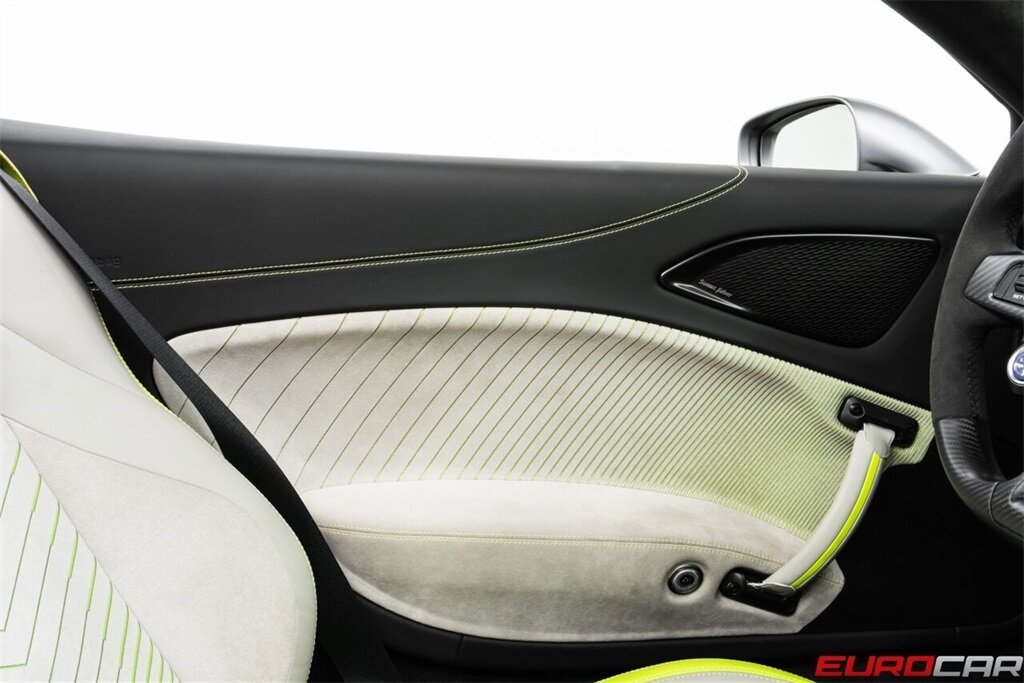 2023 Maserati MC20 Cielo  *MASSIVE $314,545 MSRP * SPECIAL FACTORY MATTE PAINT * CERAMIC BRAKES* - Photo 31 - Costa Mesa, CA 92626