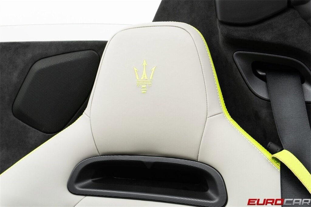 2023 Maserati MC20 Cielo  *MASSIVE $314,545 MSRP * SPECIAL FACTORY MATTE PAINT * CERAMIC BRAKES* - Photo 49 - Costa Mesa, CA 92626