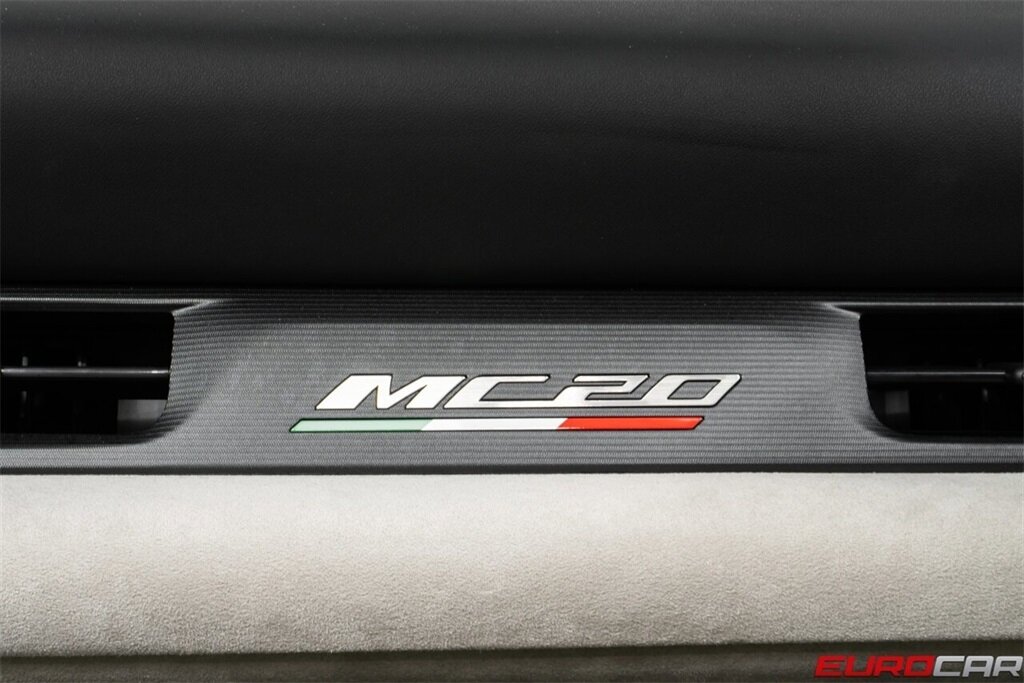 2023 Maserati MC20 Cielo  *MASSIVE $314,545 MSRP * SPECIAL FACTORY MATTE PAINT * CERAMIC BRAKES* - Photo 42 - Costa Mesa, CA 92626
