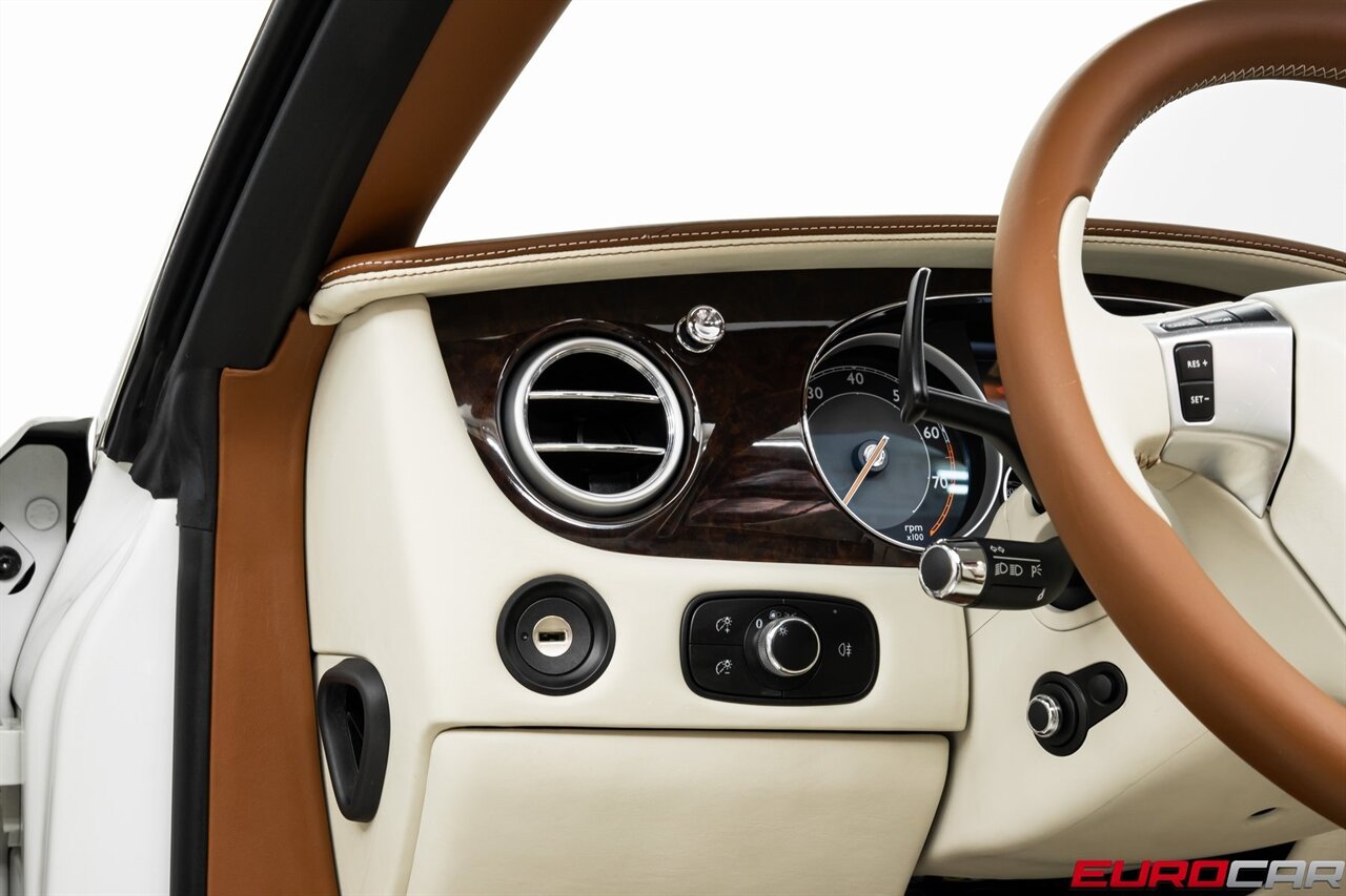 2014 Bentley Continental GT Speed  *MULLINER DRIVING SPEC * IMMACULATE CONDITION* - Photo 24 - Costa Mesa, CA 92626