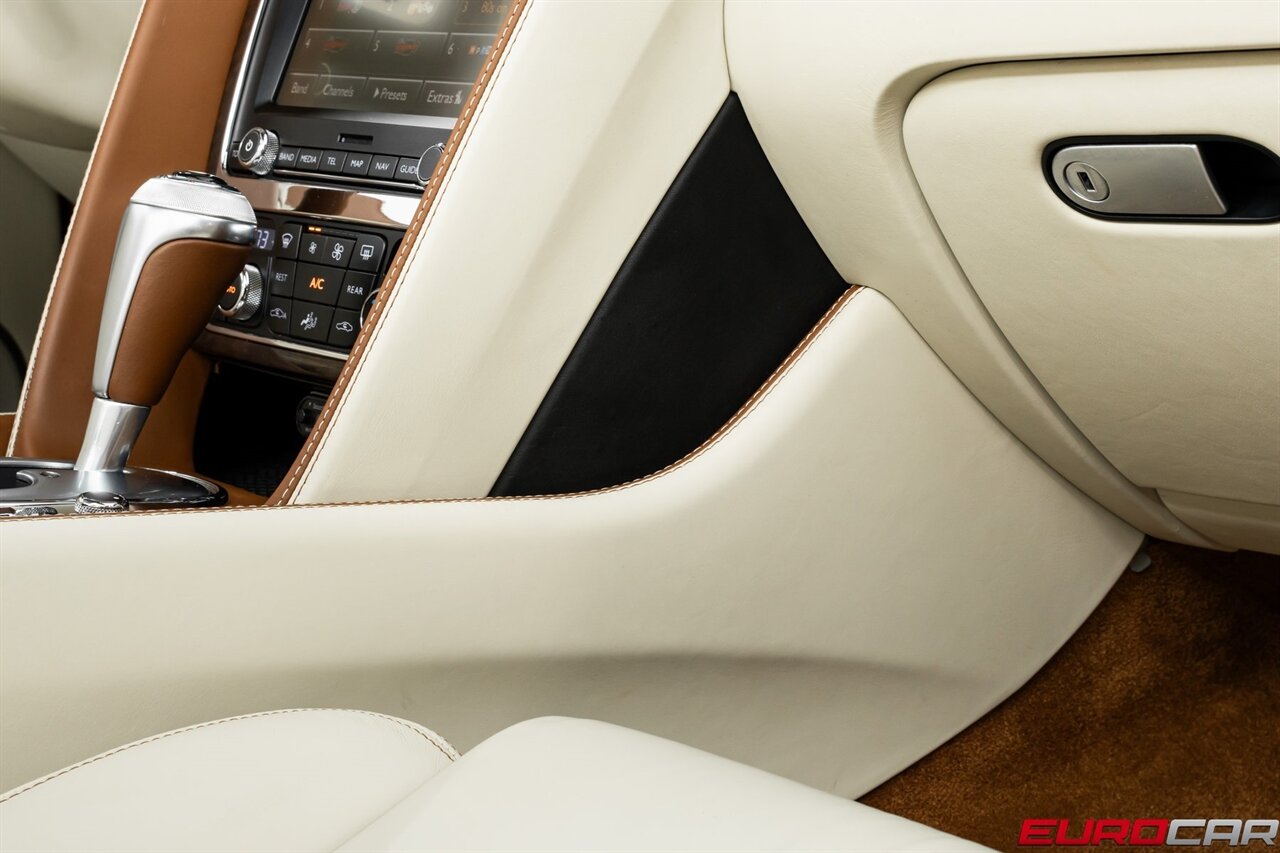 2014 Bentley Continental GT Speed  *MULLINER DRIVING SPEC * IMMACULATE CONDITION* - Photo 31 - Costa Mesa, CA 92626