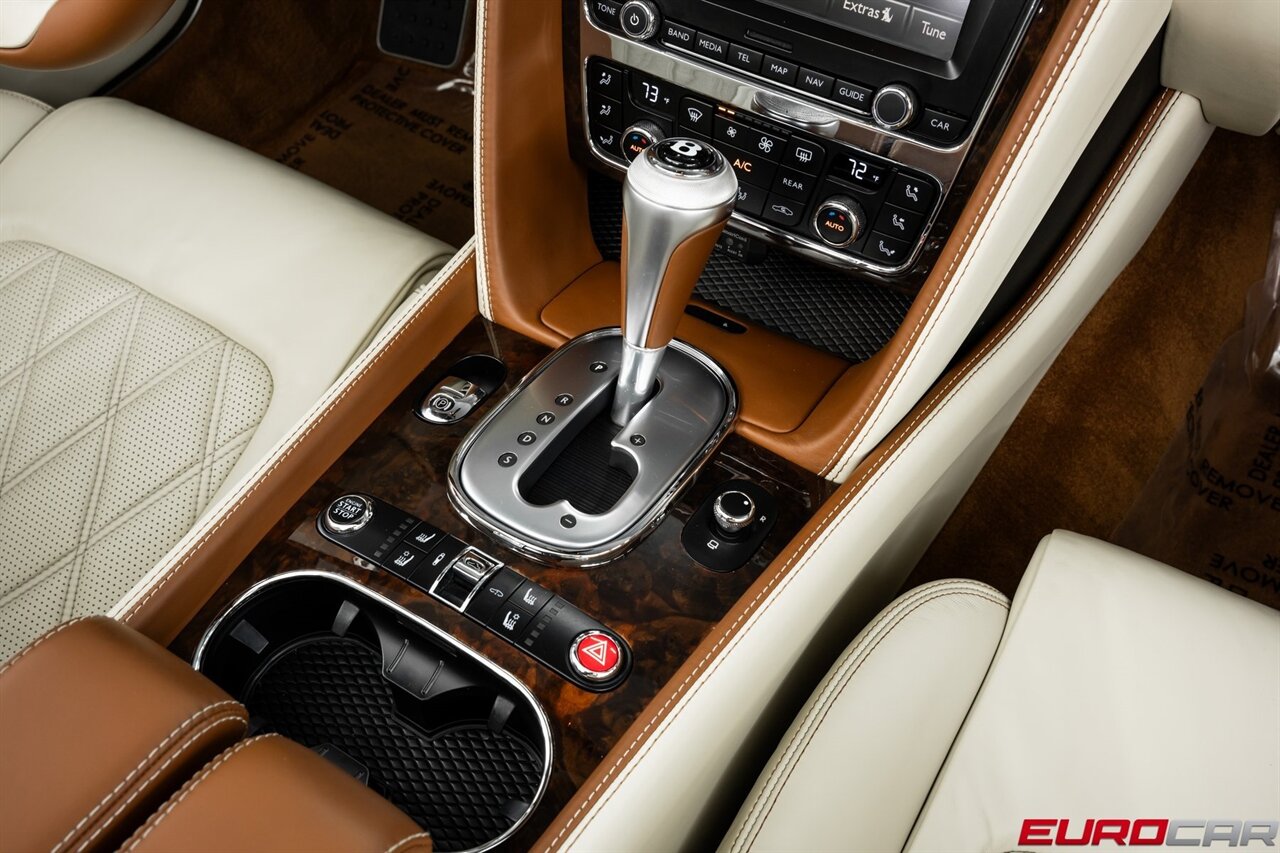 2014 Bentley Continental GT Speed  *MULLINER DRIVING SPEC * IMMACULATE CONDITION* - Photo 28 - Costa Mesa, CA 92626