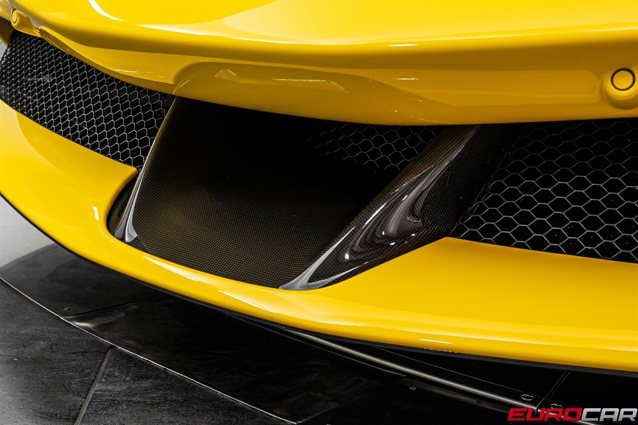 2022 Ferrari SF90 Stradale  *HUGE CARBON OPTIONS * CARBON FIBER WHEELS * EXTENDED FIORANO* - Photo 15 - Costa Mesa, CA 92626