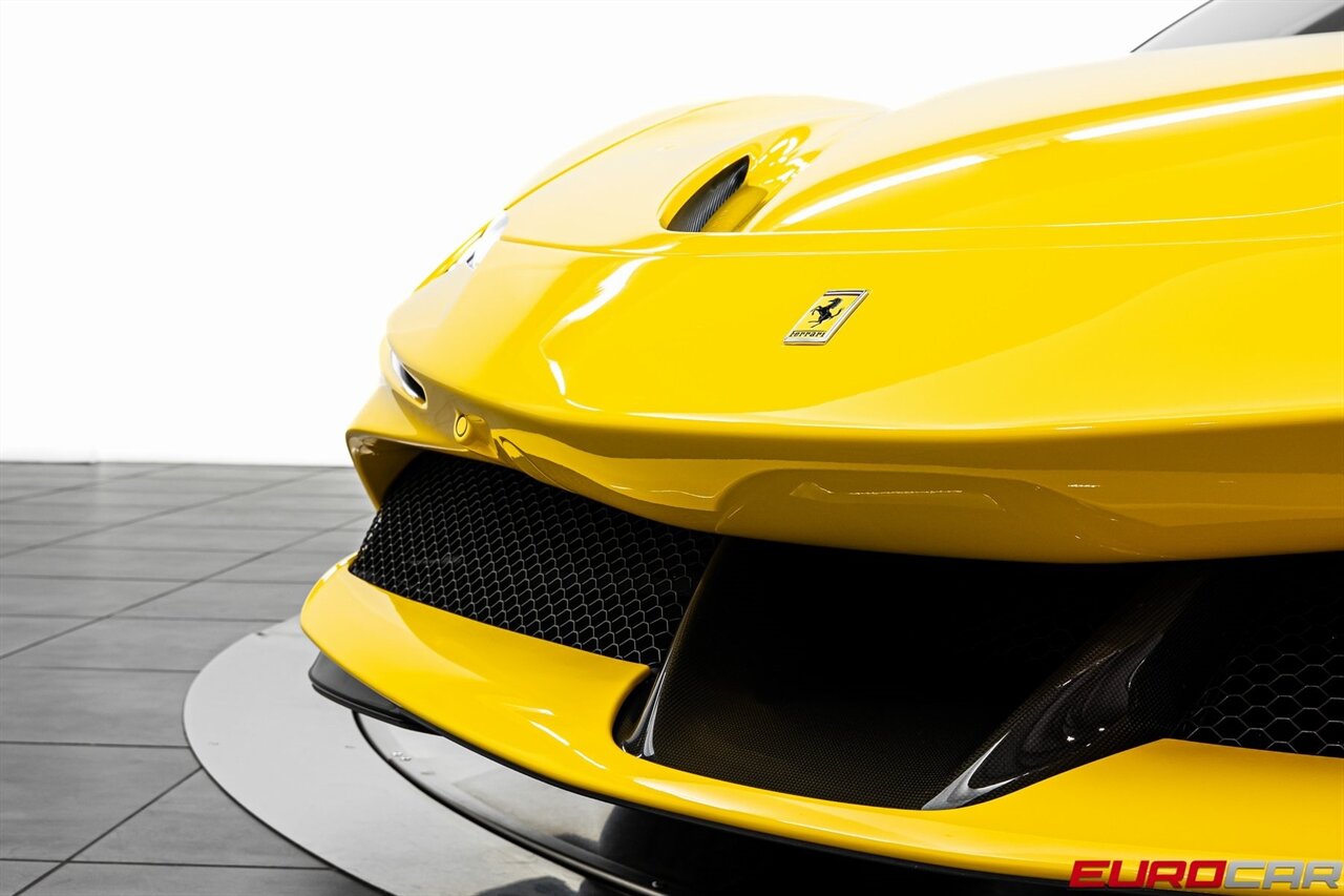 2022 Ferrari SF90 Stradale  *HUGE CARBON OPTIONS * CARBON FIBER WHEELS * EXTENDED FIORANO* - Photo 17 - Costa Mesa, CA 92626