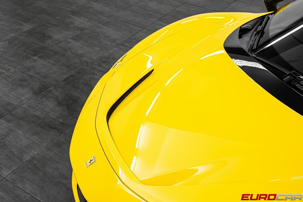 2022 Ferrari SF90 Stradale  *HUGE CARBON OPTIONS * CARBON FIBER WHEELS * EXTENDED FIORANO* - Photo 9 - Costa Mesa, CA 92626